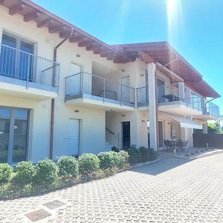 Apartment Brezza Di Lago - Regarda Travel Lazise Dış mekan fotoğraf