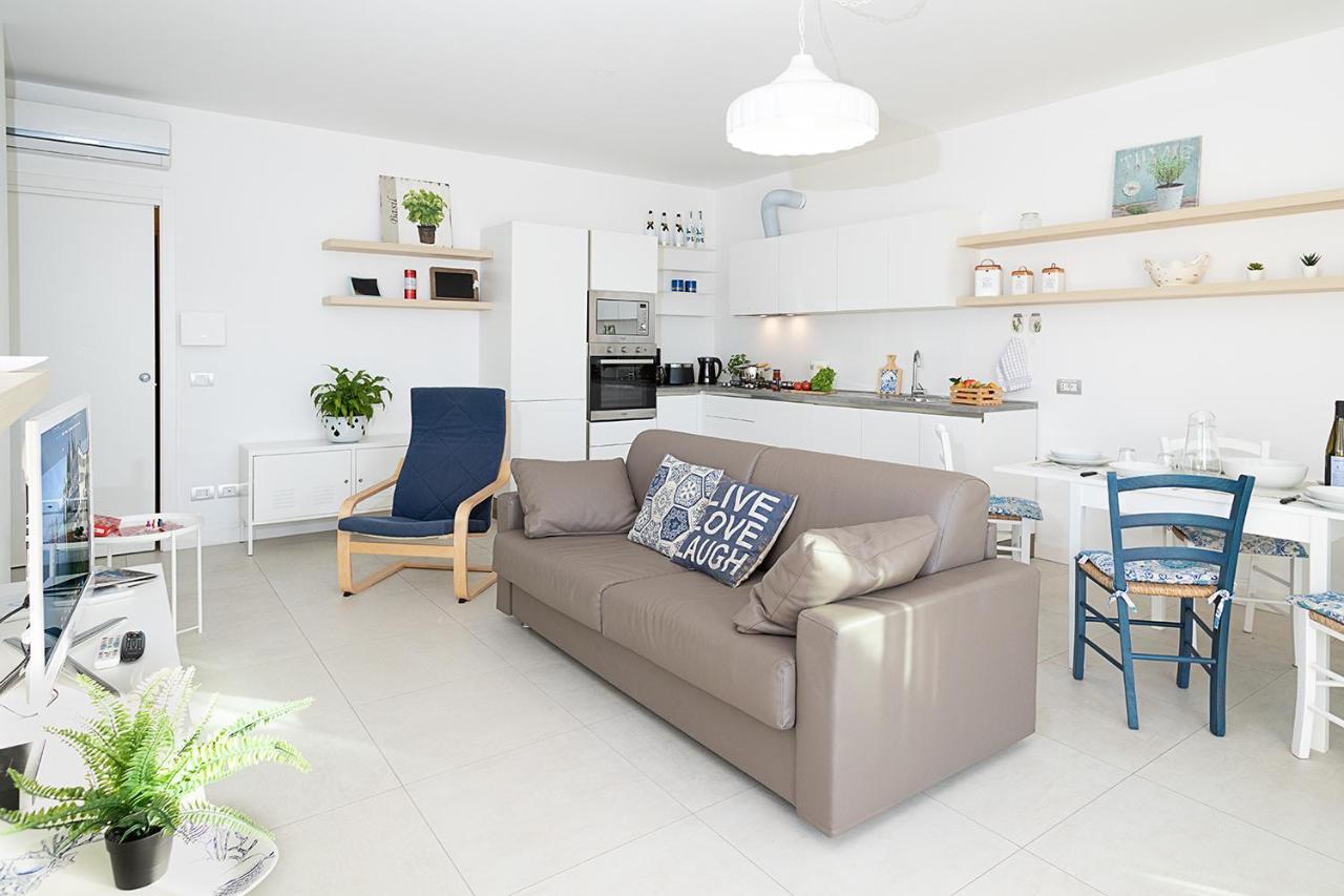 Apartment Brezza Di Lago - Regarda Travel Lazise Dış mekan fotoğraf